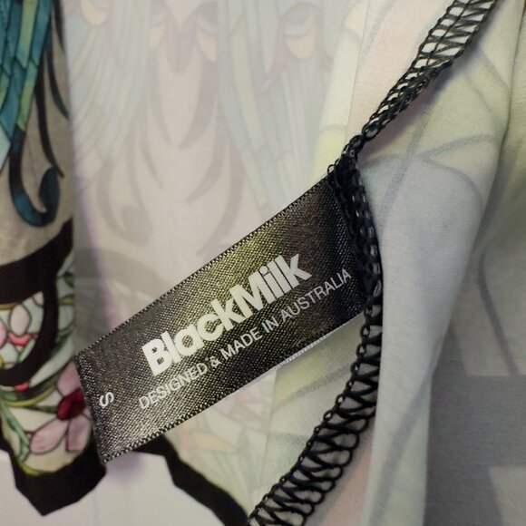 GLASS GARDEN ROBE - Picture 6 of 6